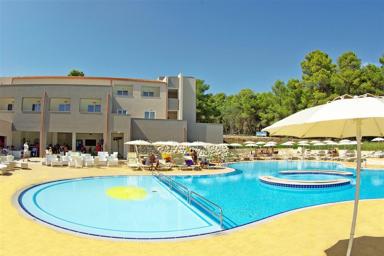 Готель Futura Club Spiagge Bianche Фонтане-Б'янке Екстер'єр фото